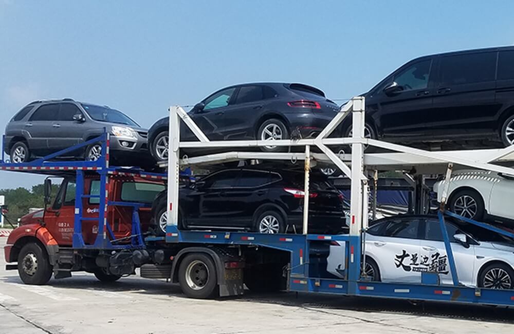 拉萨把车托运到昆明怎么收费